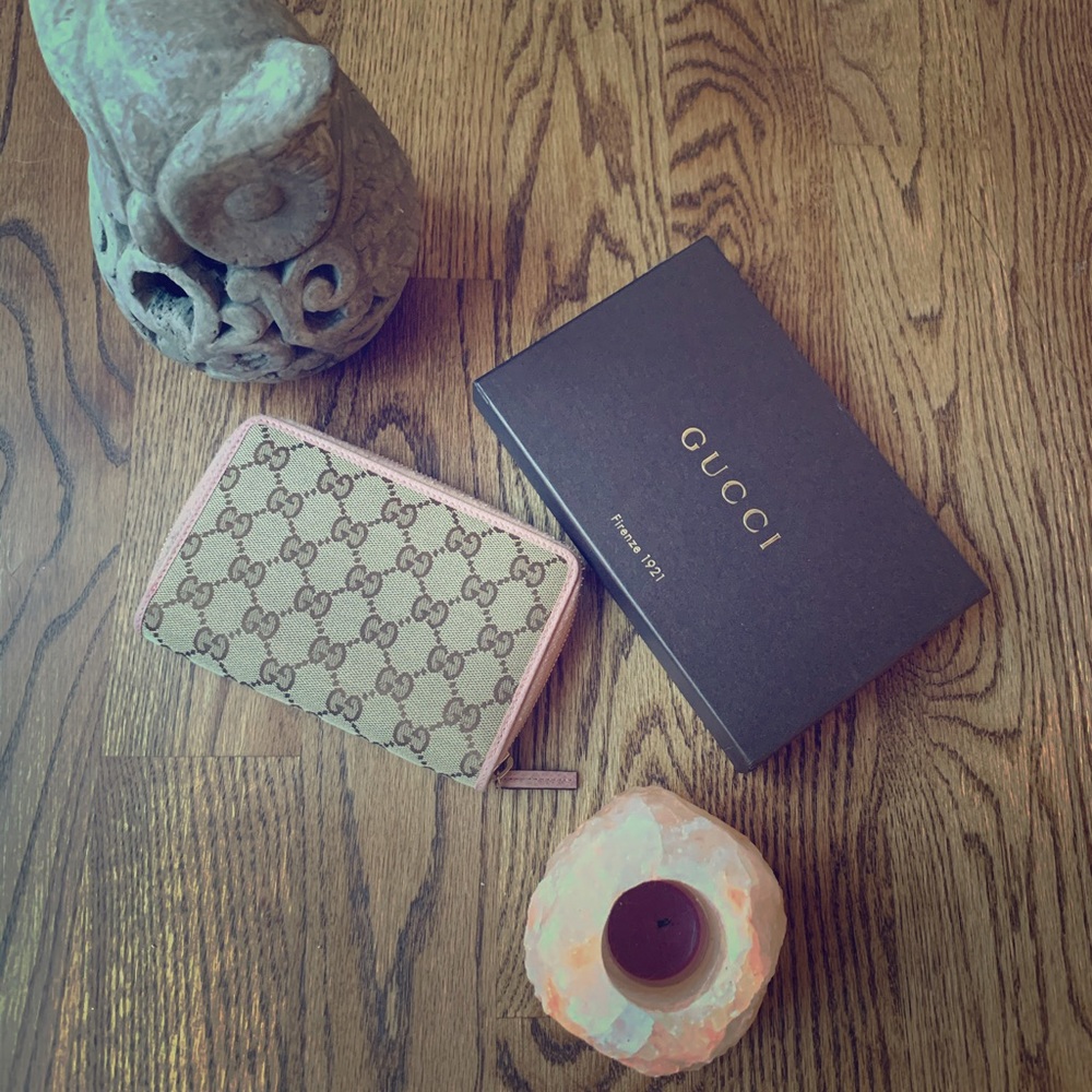 💥GUCCI Wallet💥